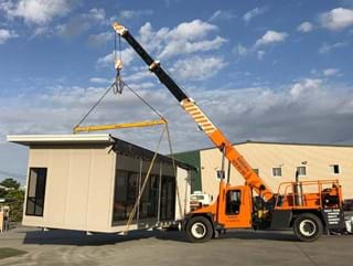 Non-Slewing Crane (CN)